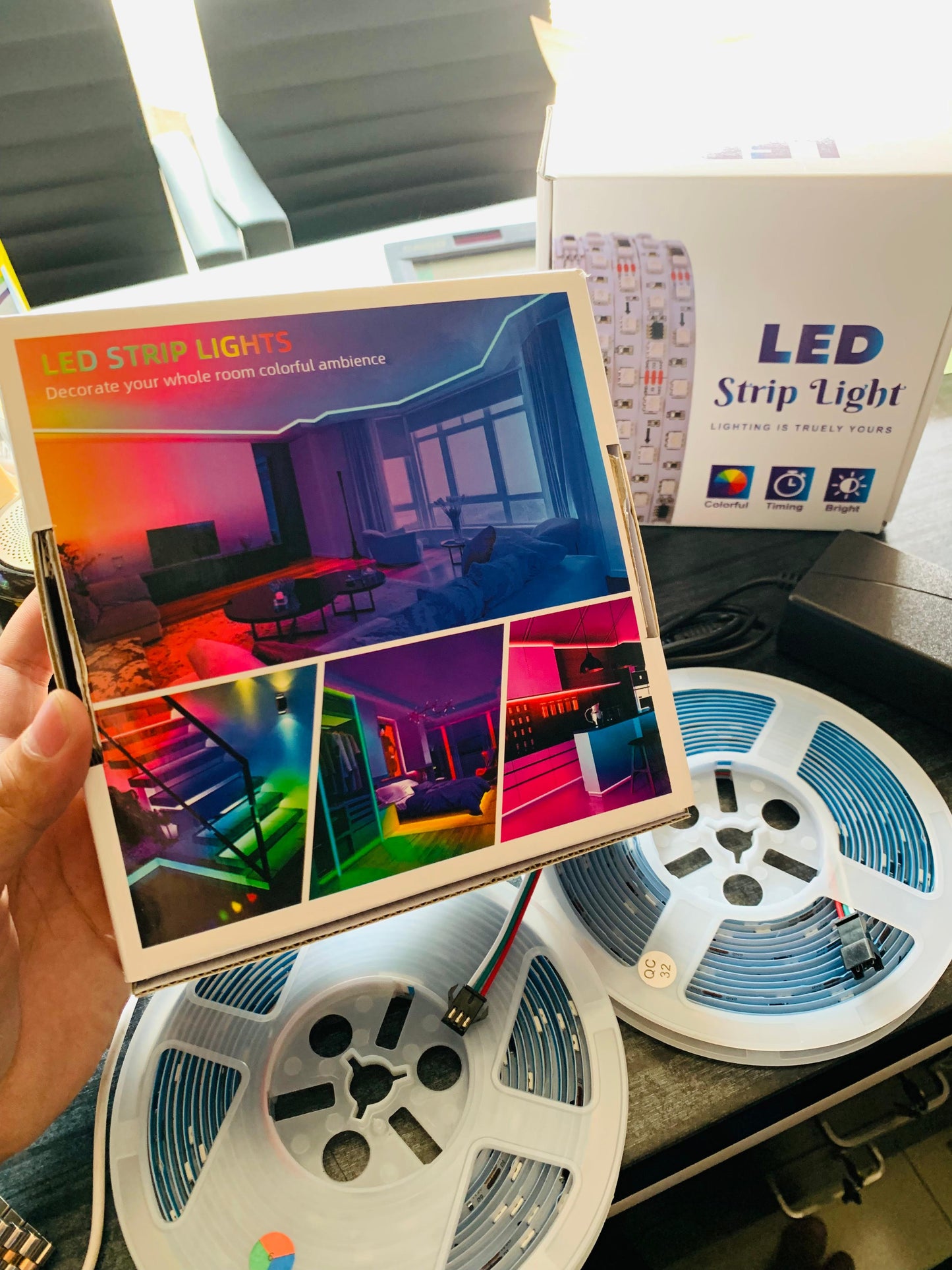 RGBIC LED Strip Light Kit with Smart Controller